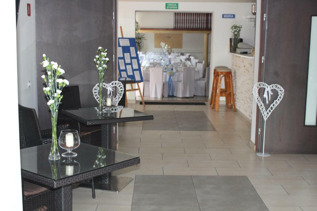 Restauracja Hotel Kassandra Wrzesnia Exterior photo